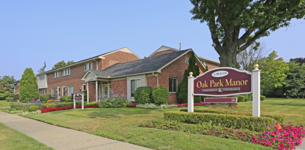 Oak Park Manor exterior Capital Solutions